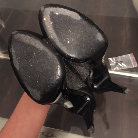 Chanel Pumps - Picture 7 of 8